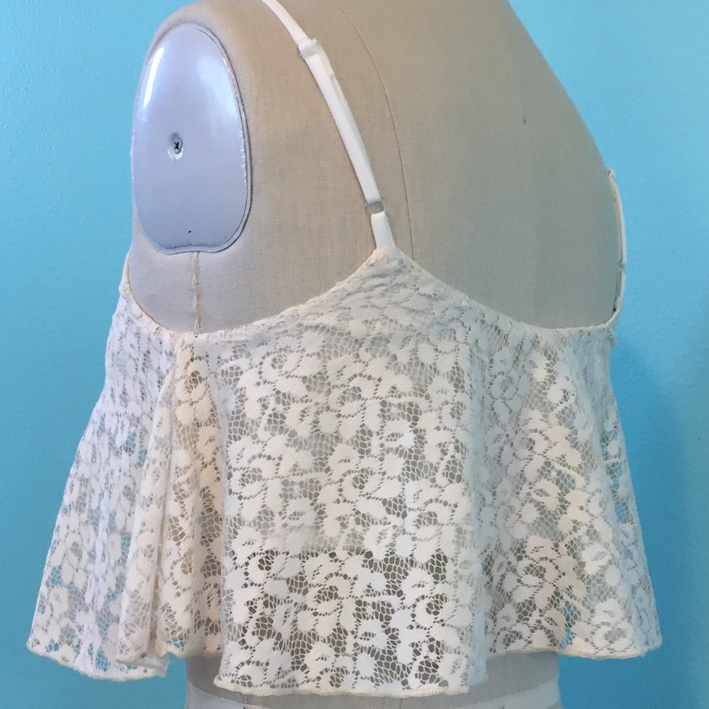 PacSun Cream Lace Flounce Crop Top (NEW) - Picture 7 of 8